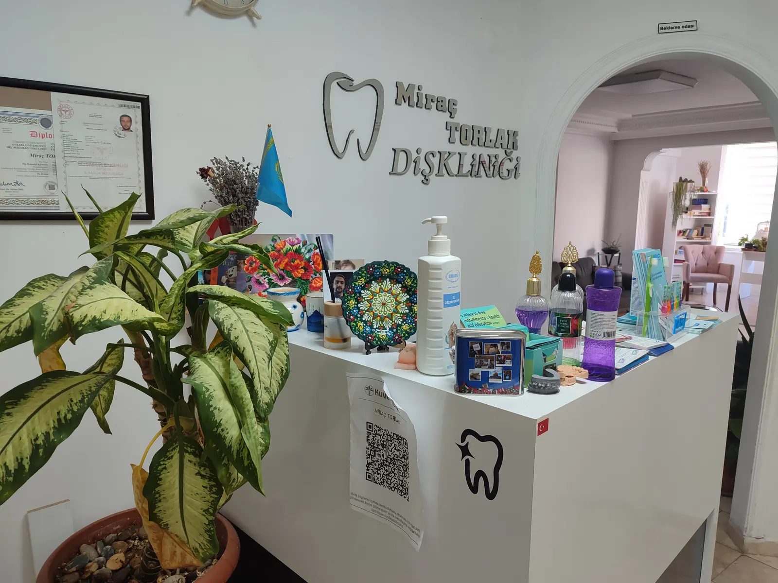 Von der Klinik bereitgestelltes Foto von Dr. Miraç Torlak