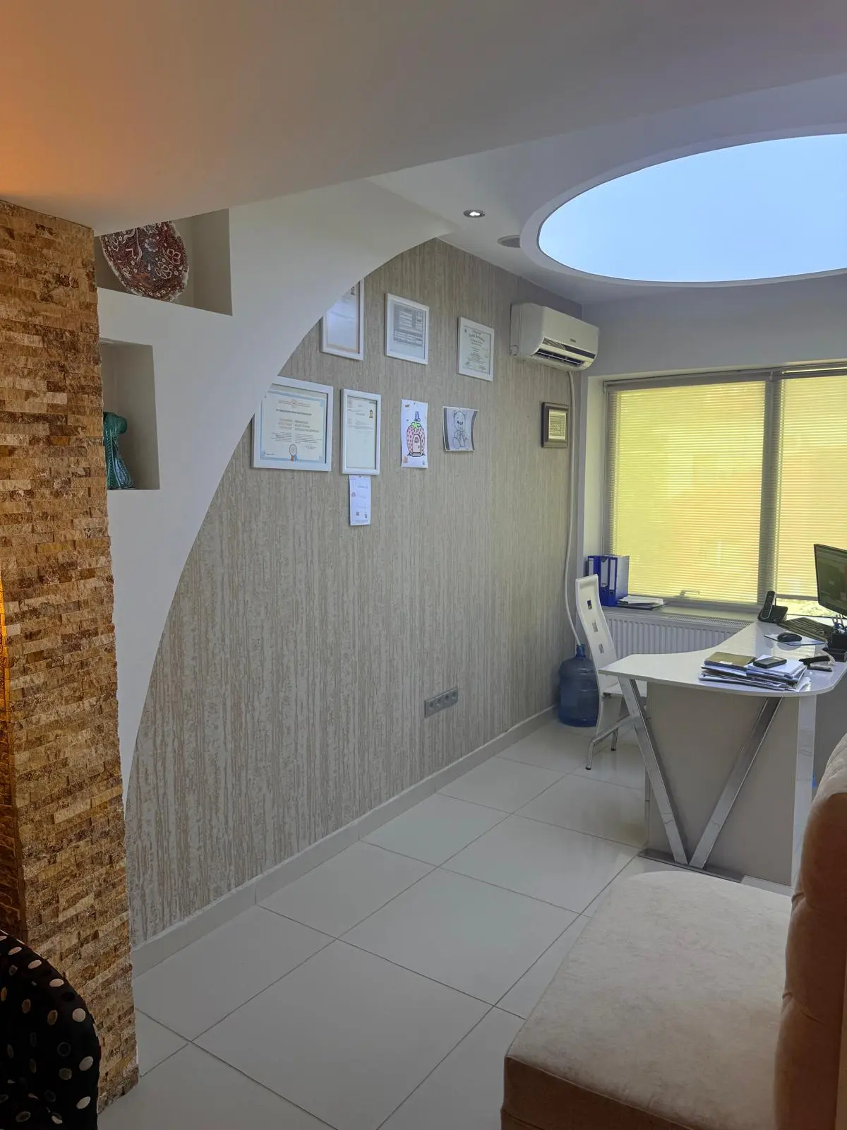 Clinic-provided photograph of Dr Abdulkadir Gögen