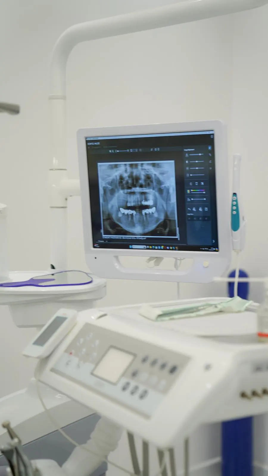 Clinic-provided photograph of Furla Dental Clinic