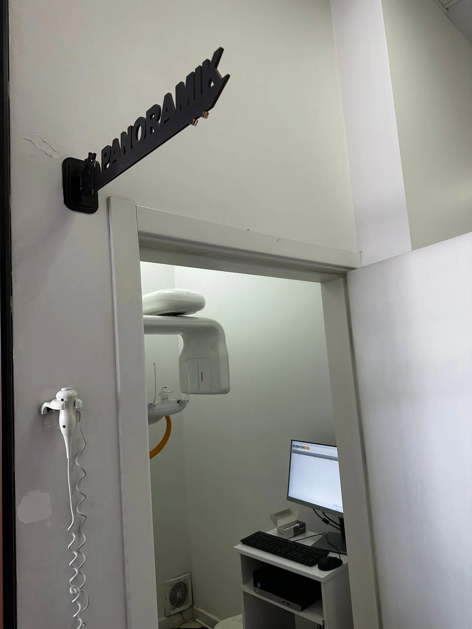 Von der Klinik bereitgestelltes Foto von Royal Smile