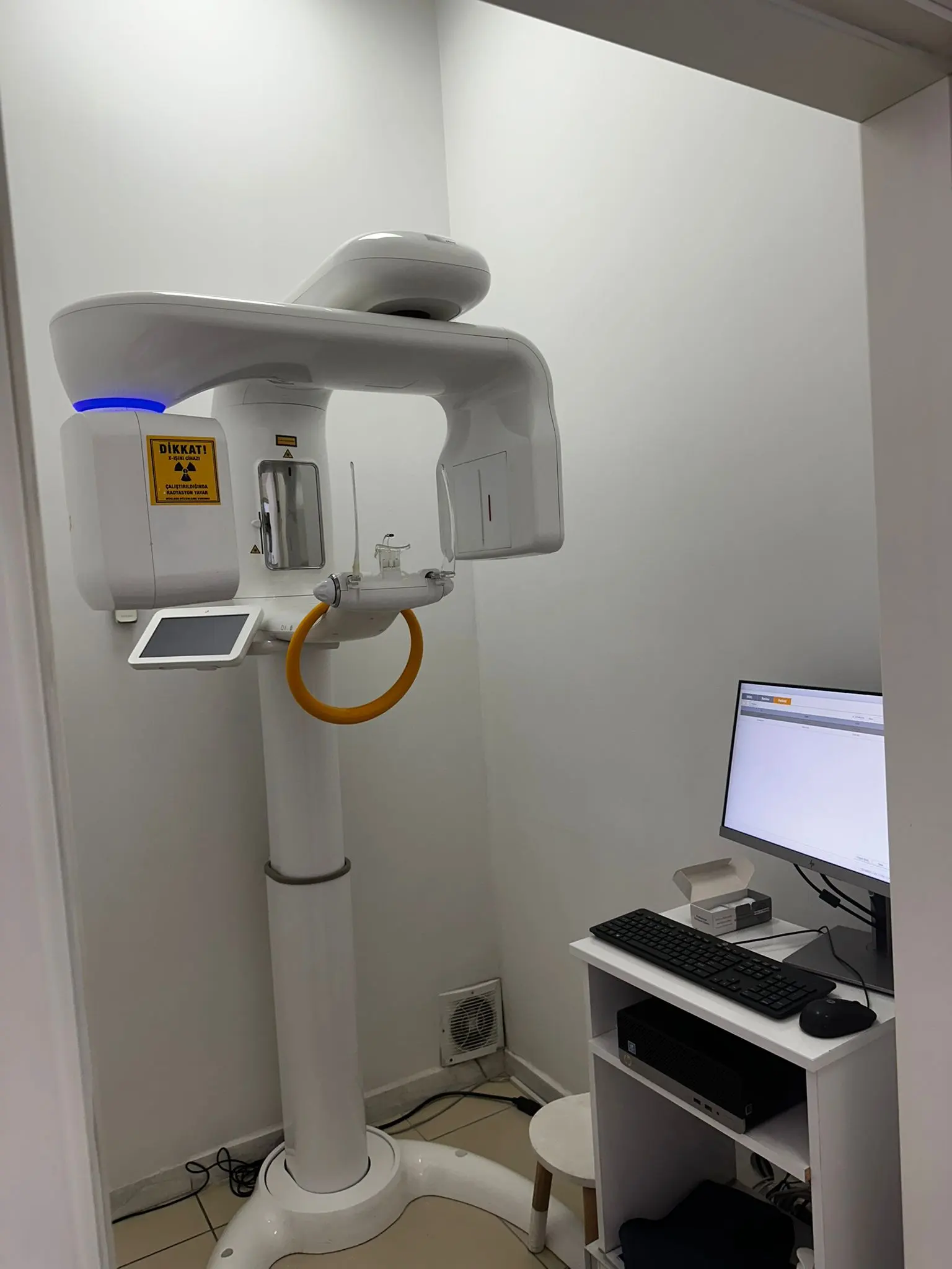 Von der Klinik bereitgestelltes Foto von Royal Smile