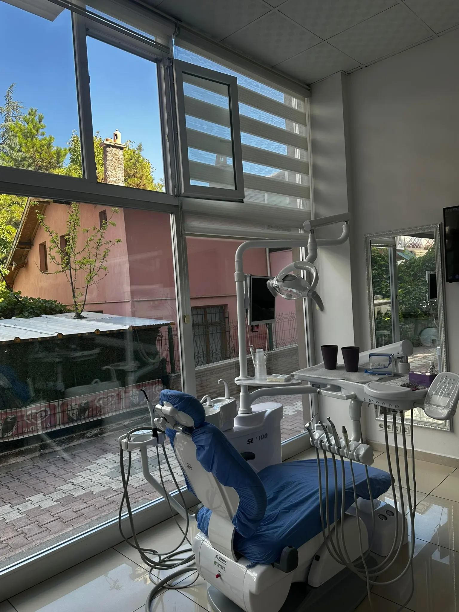 Von der Klinik bereitgestelltes Foto von Royal Smile
