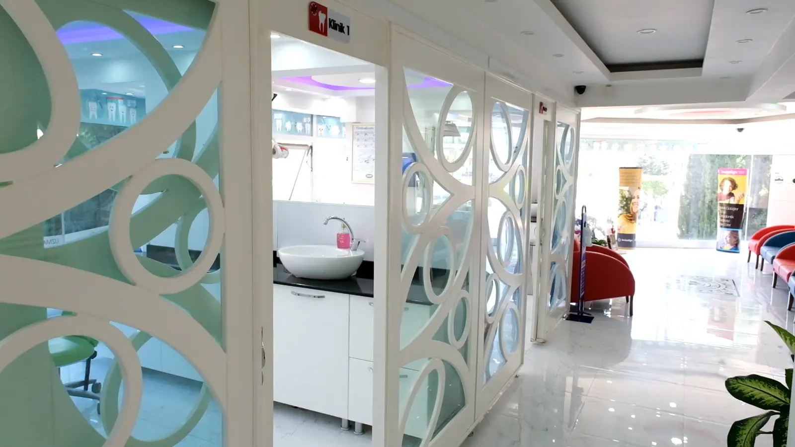 Clinic-provided photograph of Alanya Uzmanlar Dental Clinic