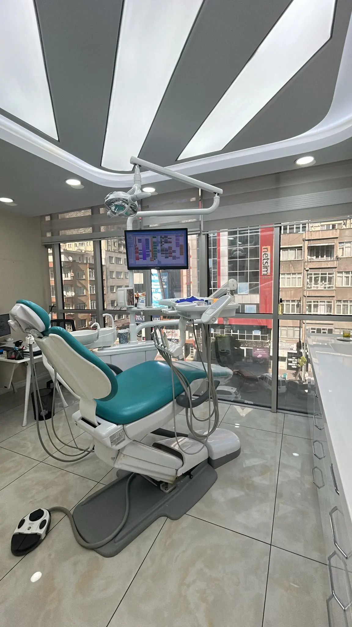 Clinic-provided photograph of Gürses Dental