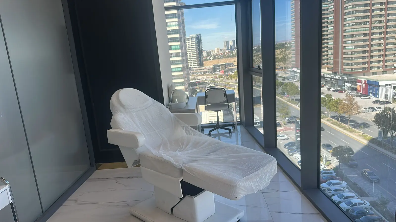 Von der Klinik bereitgestelltes Foto von Dr. Haluk Aktaş