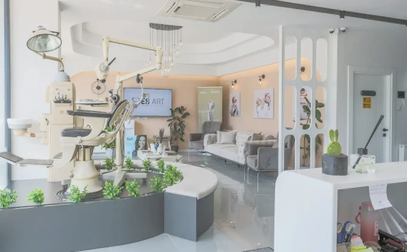 Clinic-provided photograph of Es Art Dental Clinic