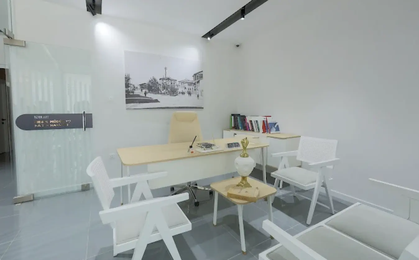 Clinic-provided photograph of Es Art Dental Clinic