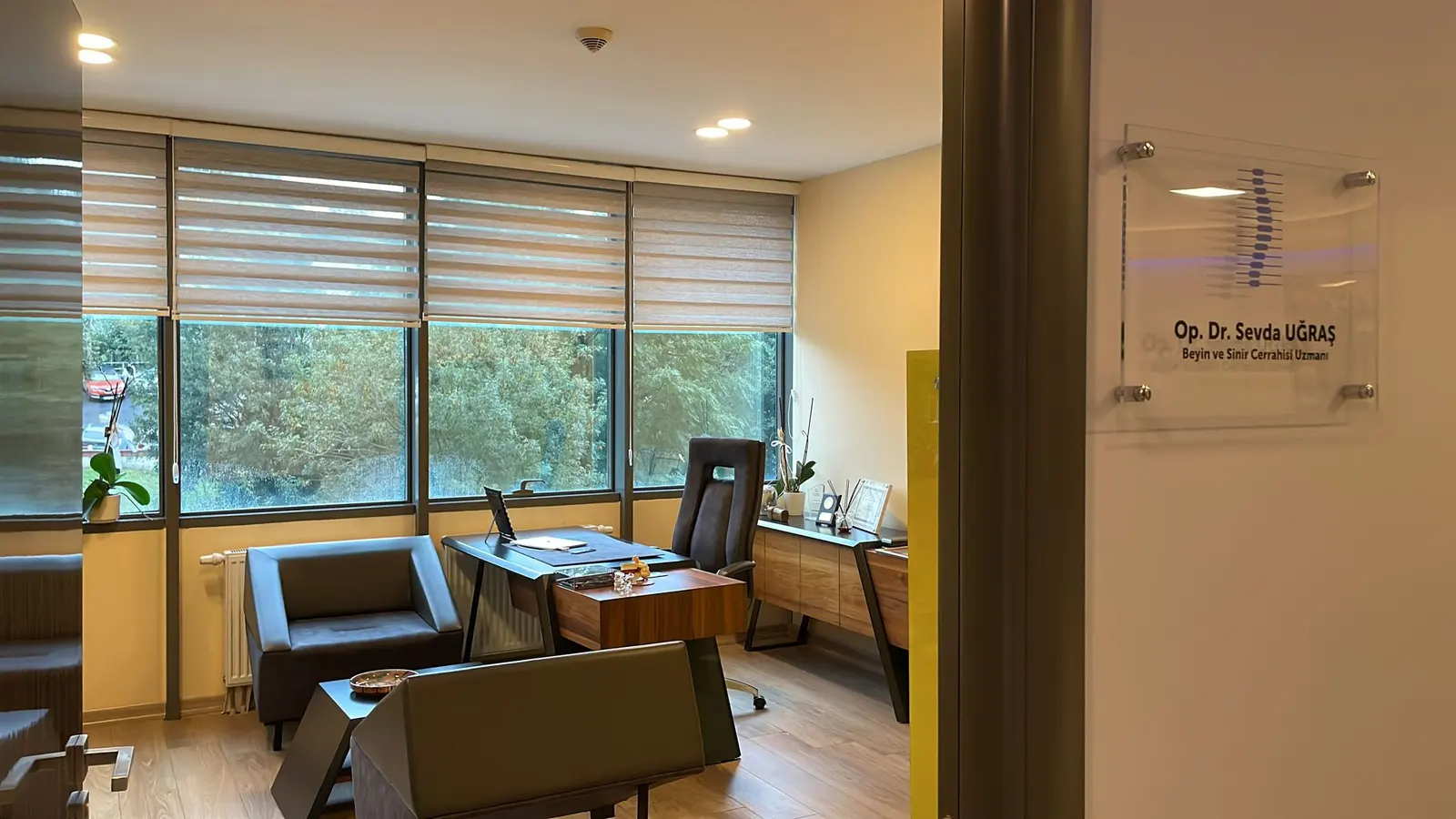 Clinic-provided photograph of Dr Sevda Uğraş