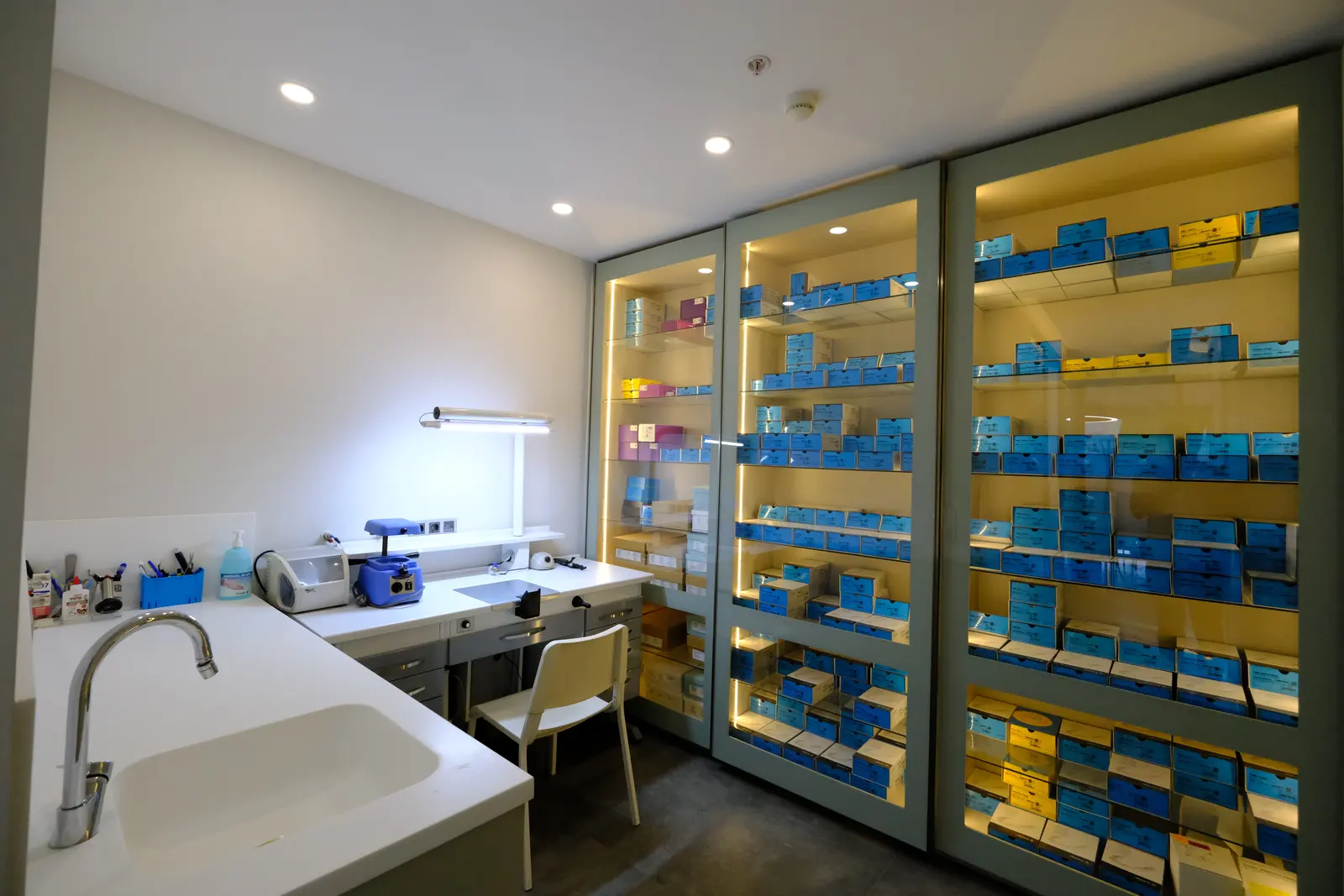 Clinic-provided photograph of Alaçam Dental Clinic