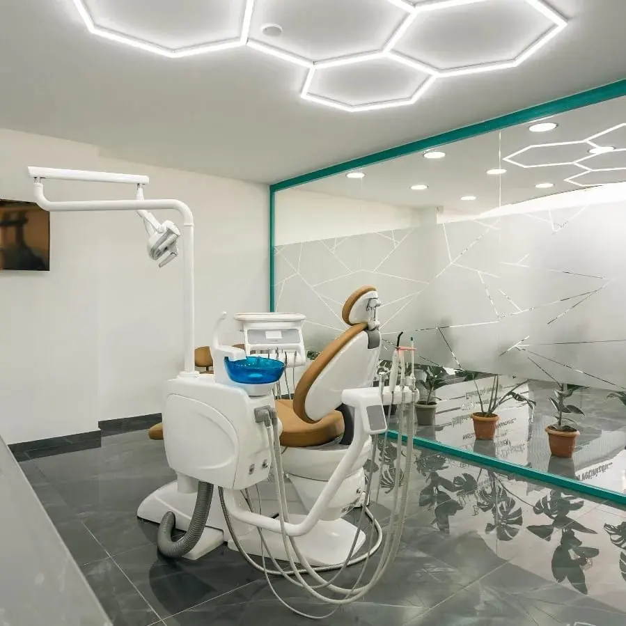 Clinic-provided photograph of CNG Dental Clinic