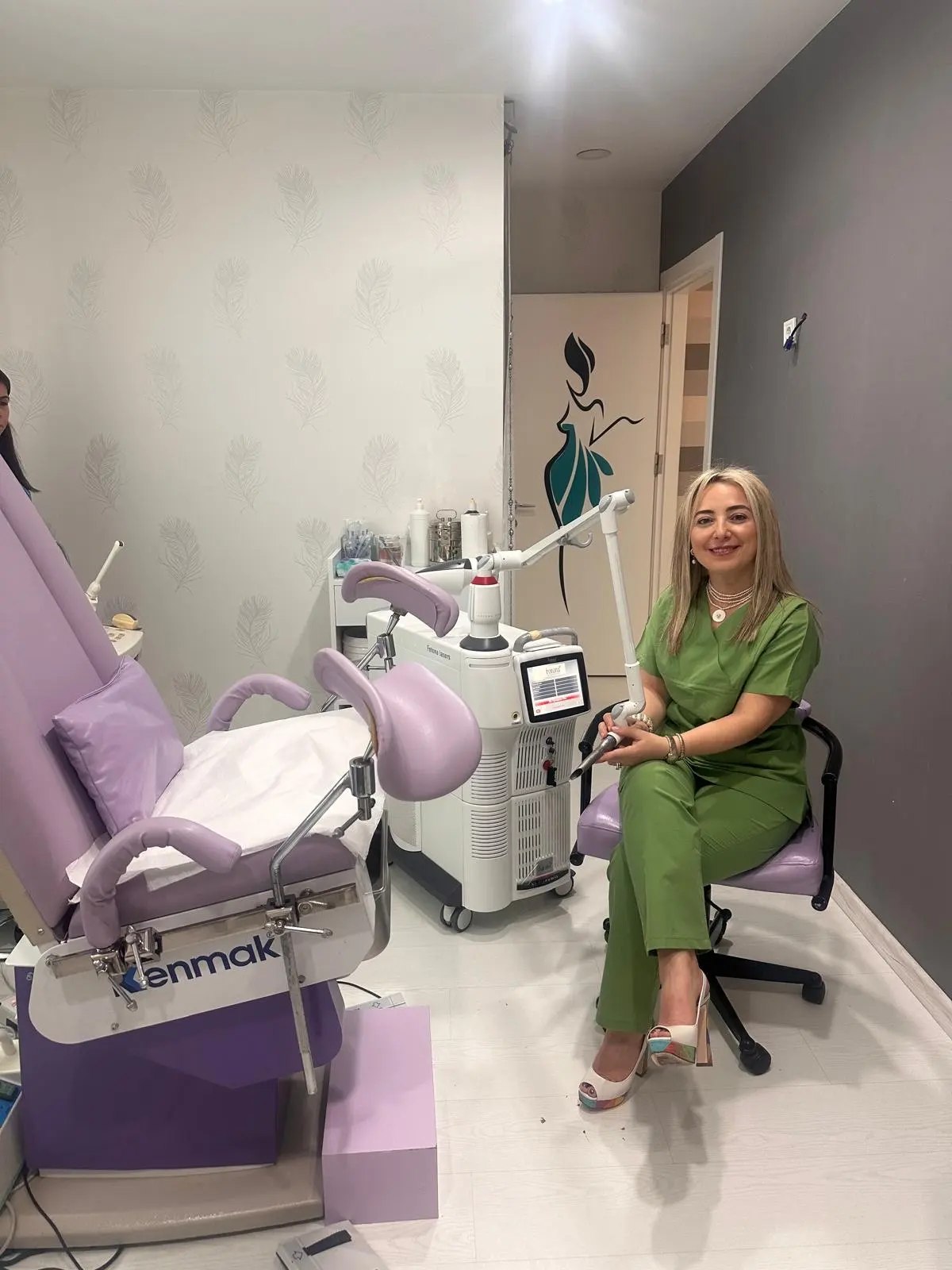 Clinic-provided photograph of Dr Sibel Sürmen Usta