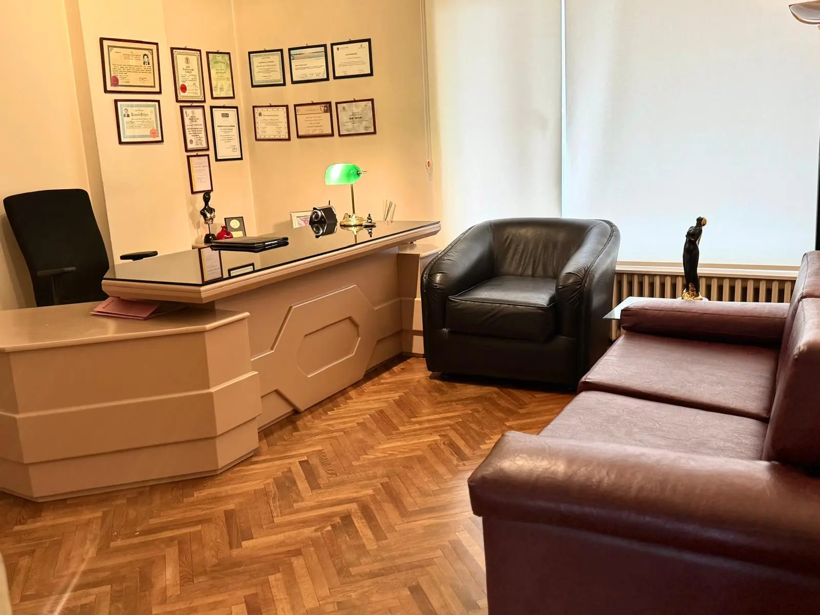 Clinic-provided photograph of Dr Bülent Türkyılmaz