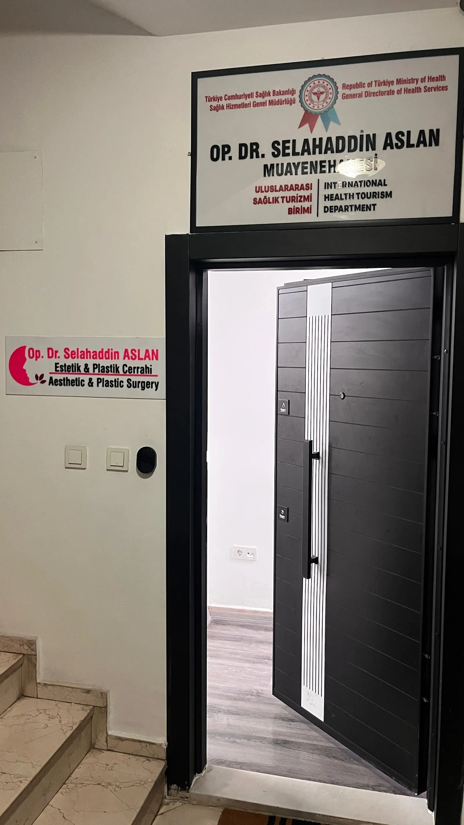 Clinic-provided photograph of Dr Selahaddin Aslan