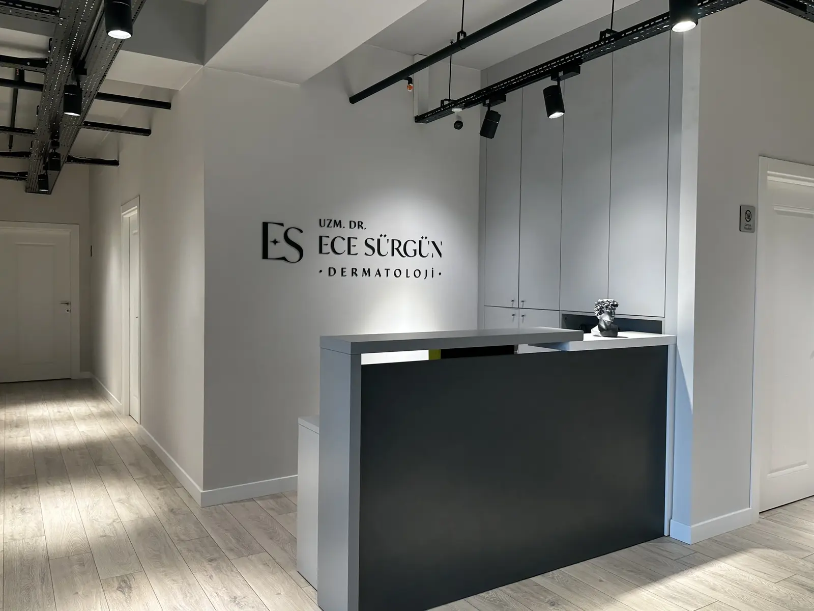 Von der Klinik bereitgestelltes Foto von Dr. Ece Sürgün