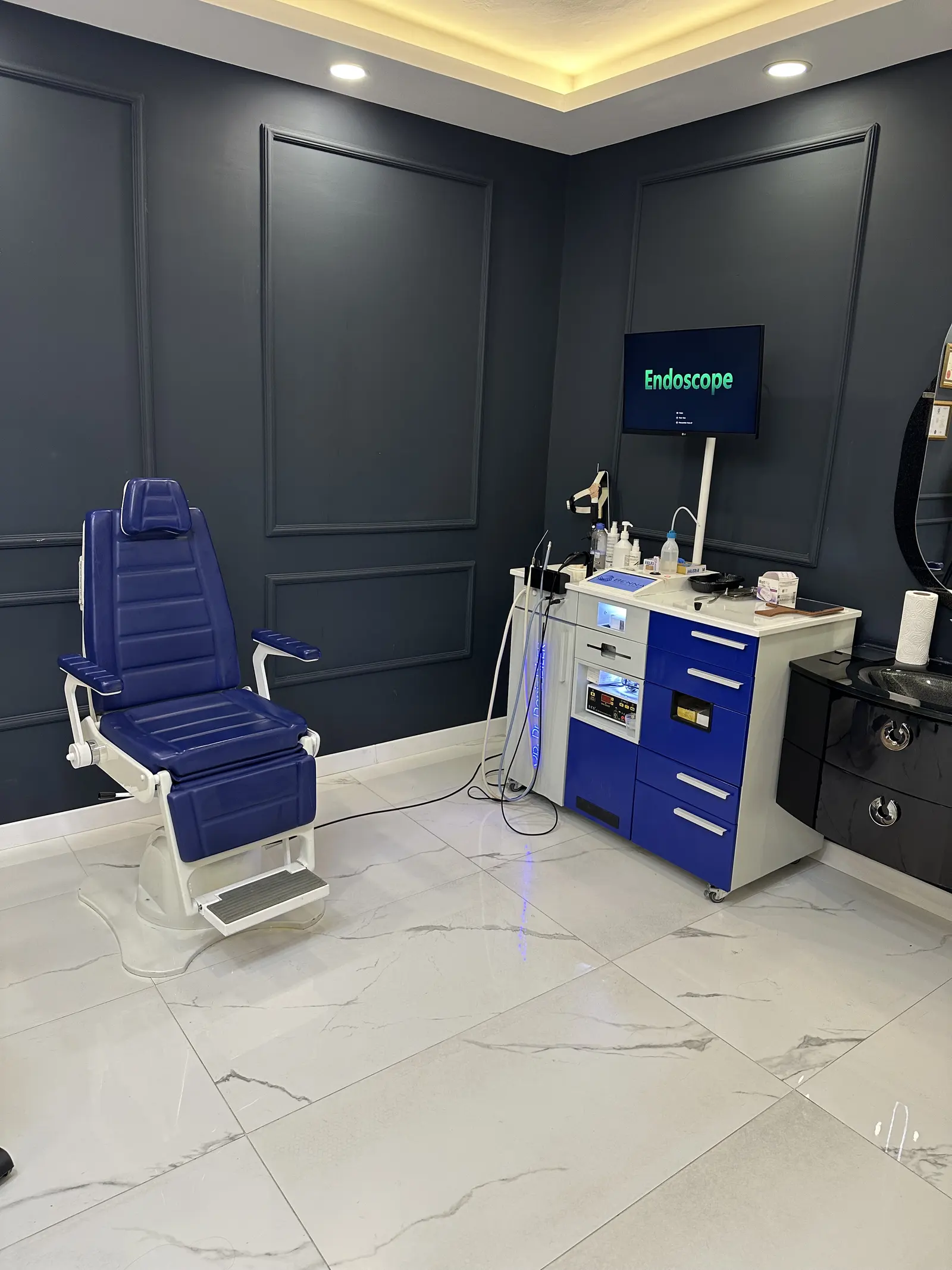 Clinic-provided photograph of Dr Deniz Dilek