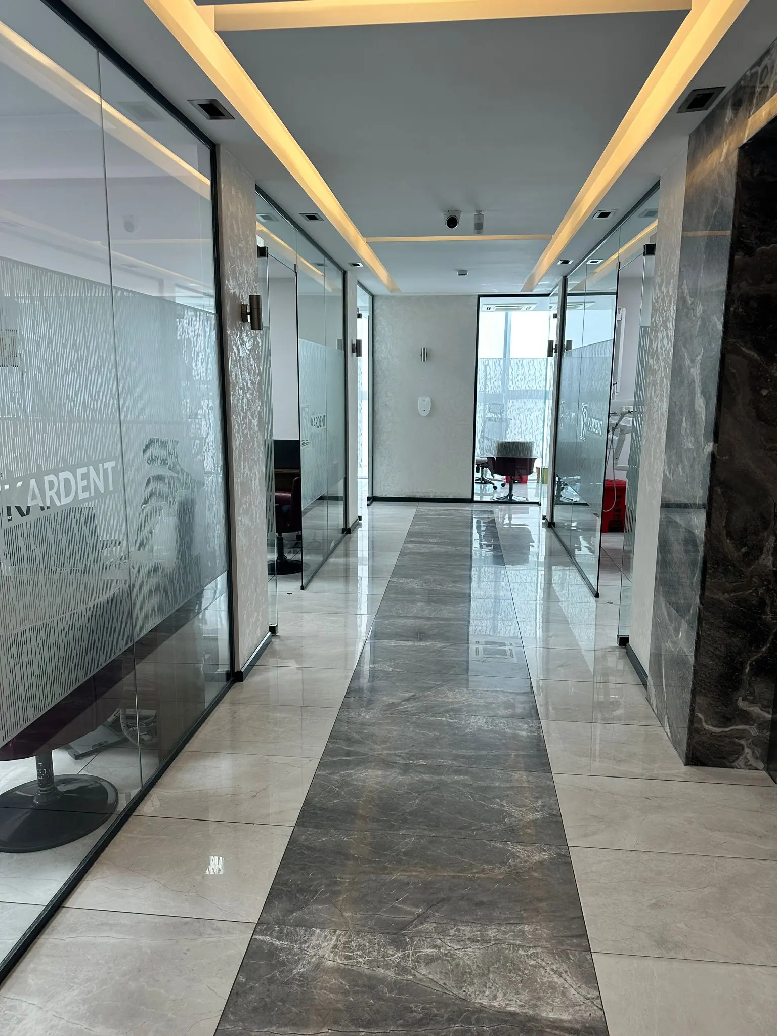 Von der Klinik bereitgestelltes Foto von Kardent Avcılar Zahnklinik