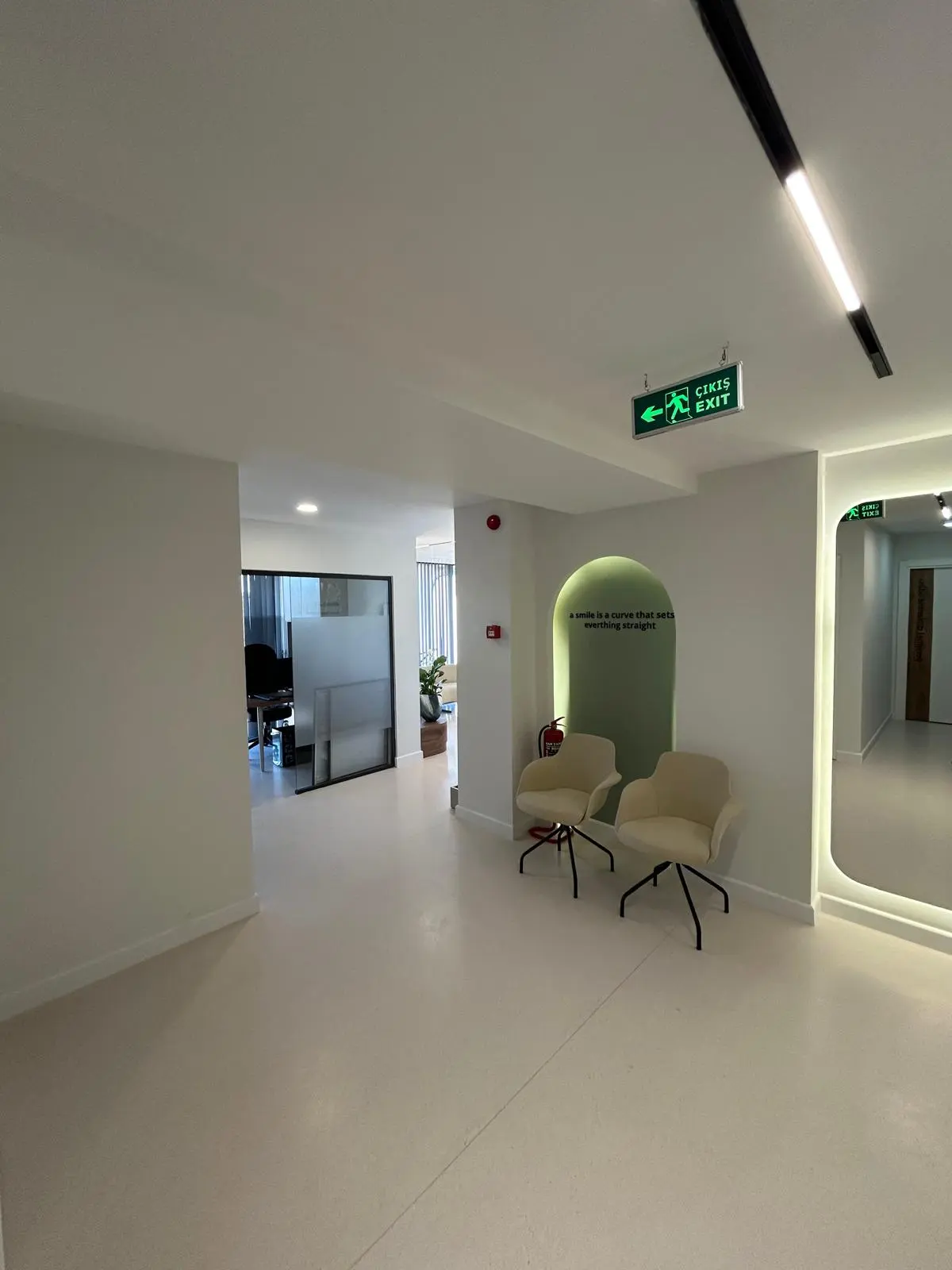 Clinic-provided photograph of Yeşilbayır Dental Clinic