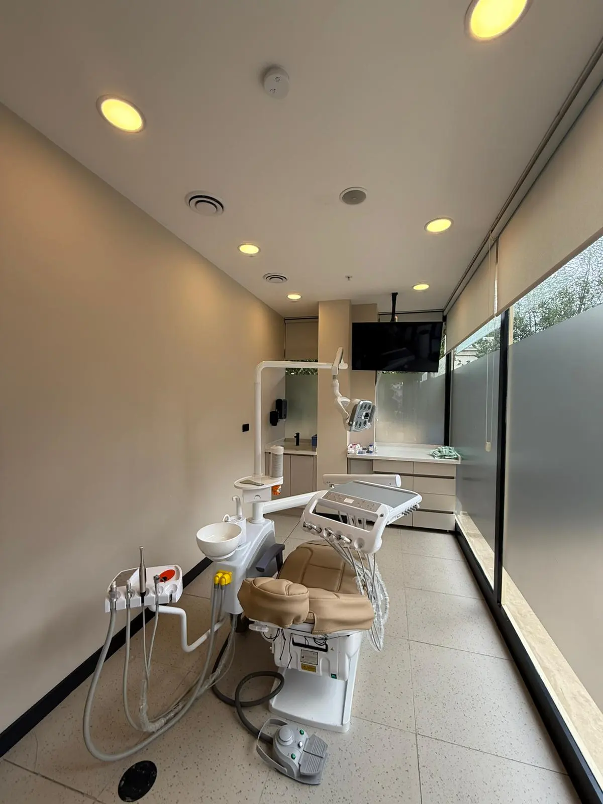 Von der Klinik bereitgestelltes Foto von Vesadent Zahnklinik