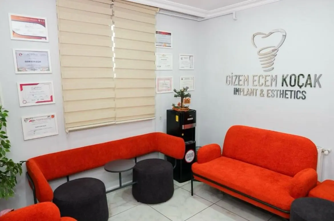 Von der Klinik bereitgestelltes Foto von Dr. Gizem Ecem Koçak