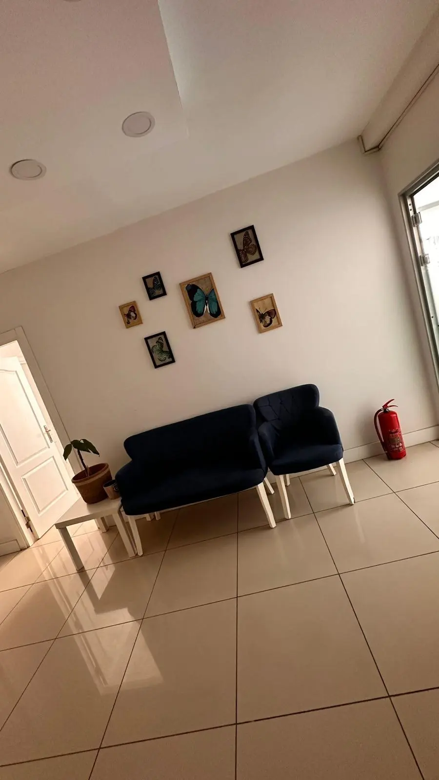 Clinic-provided photograph of Dr Ahmet Fehmi Bayraklı