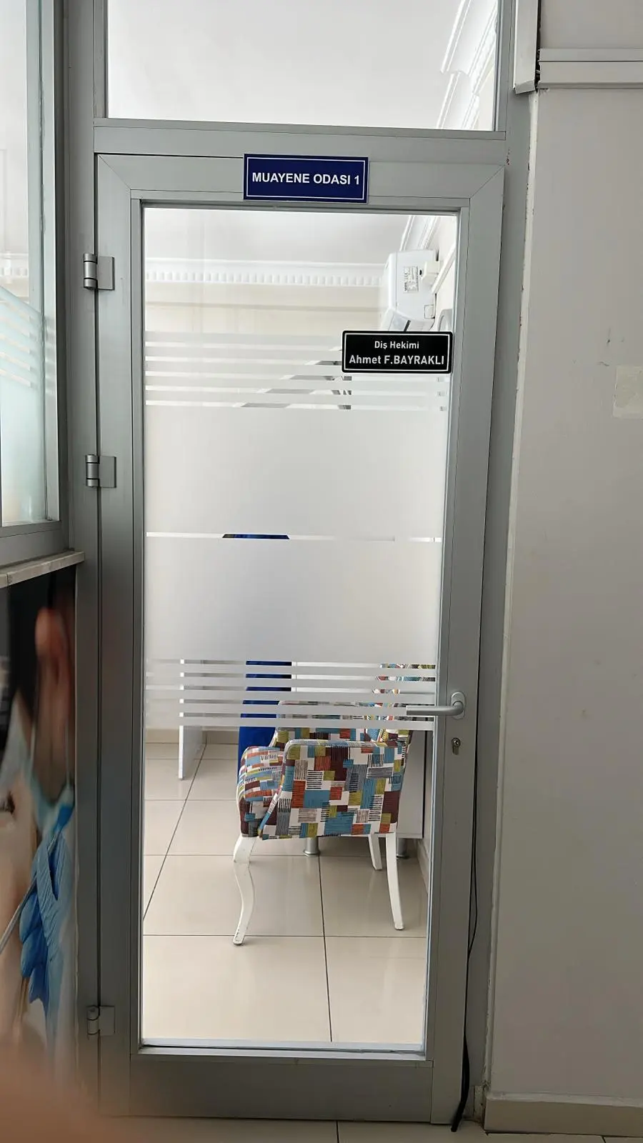 Clinic-provided photograph of Dr Ahmet Fehmi Bayraklı