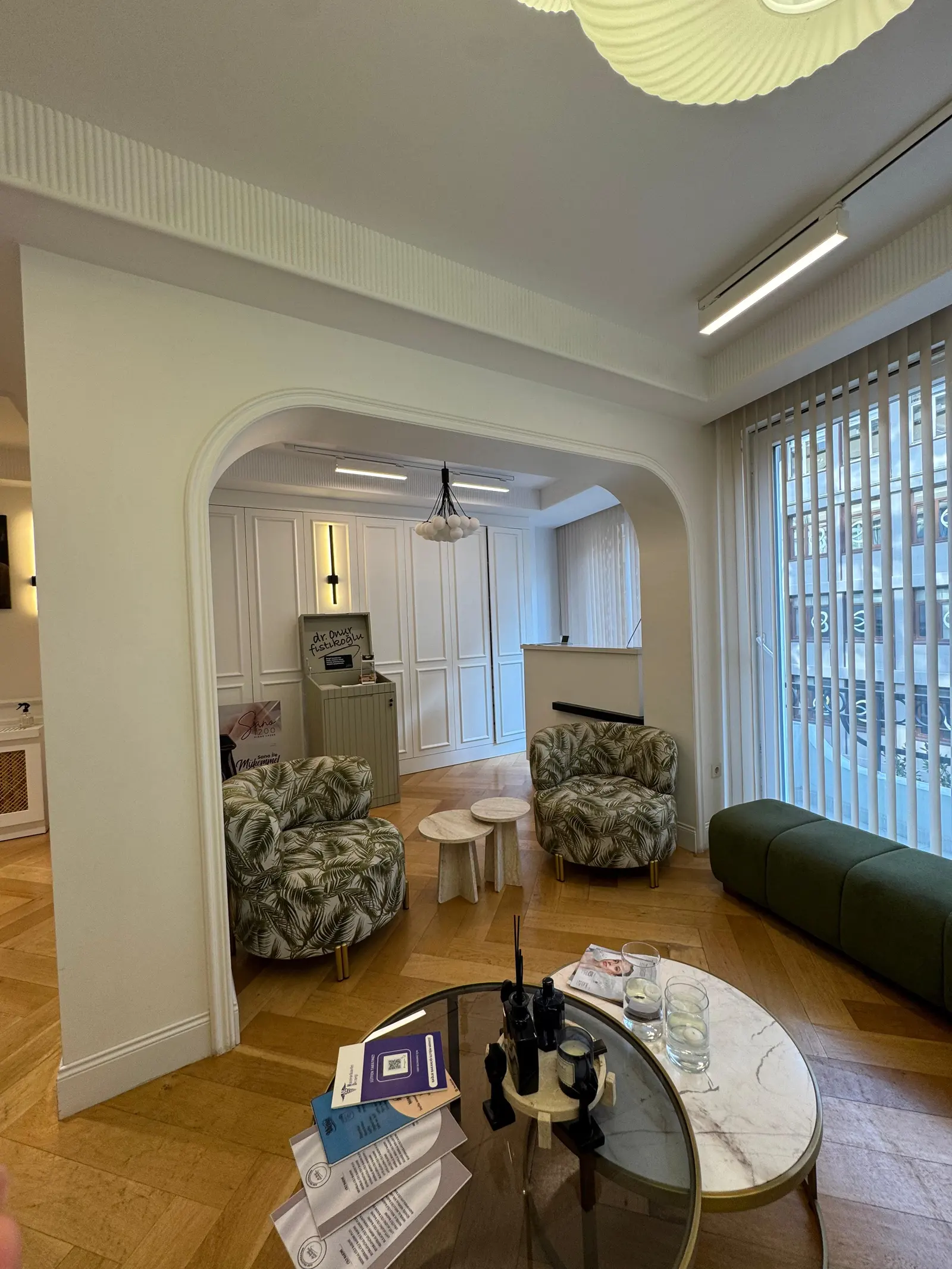 Von der Klinik bereitgestelltes Foto von Dr. Onur Fıstıkoğlu
