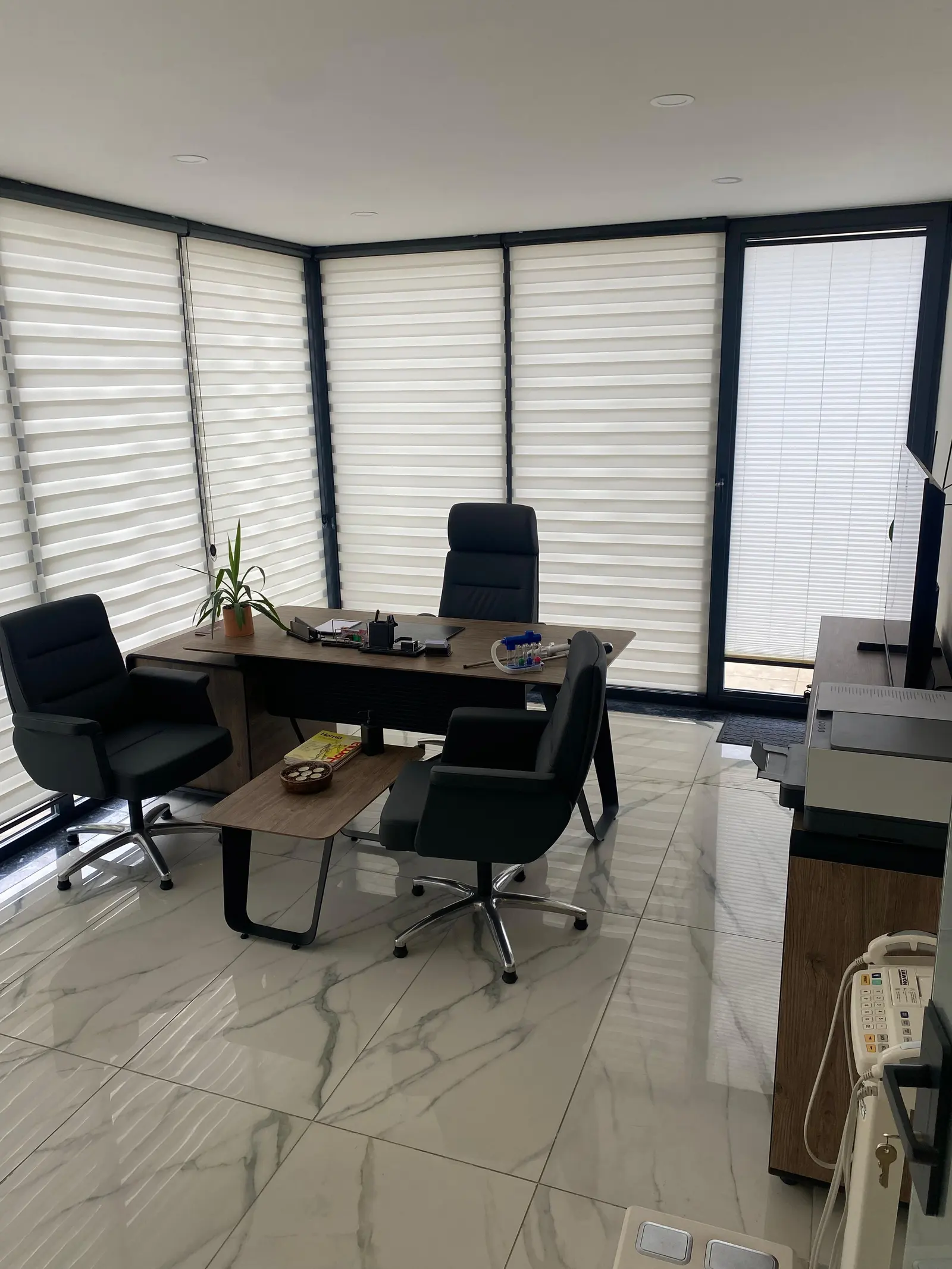 Clinic-provided photograph of Prof. Dr Aziz Sümer