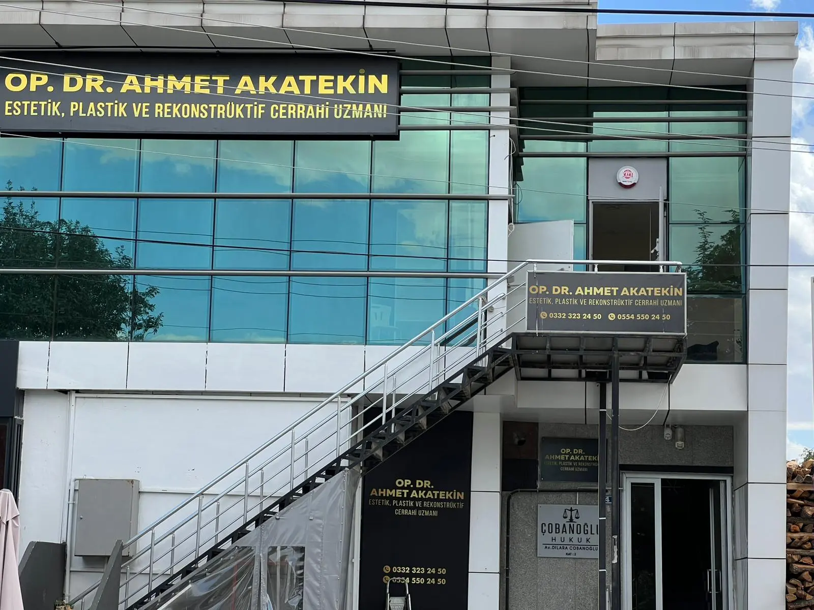 Clinic-provided photograph of Dr Ahmet Akatekin