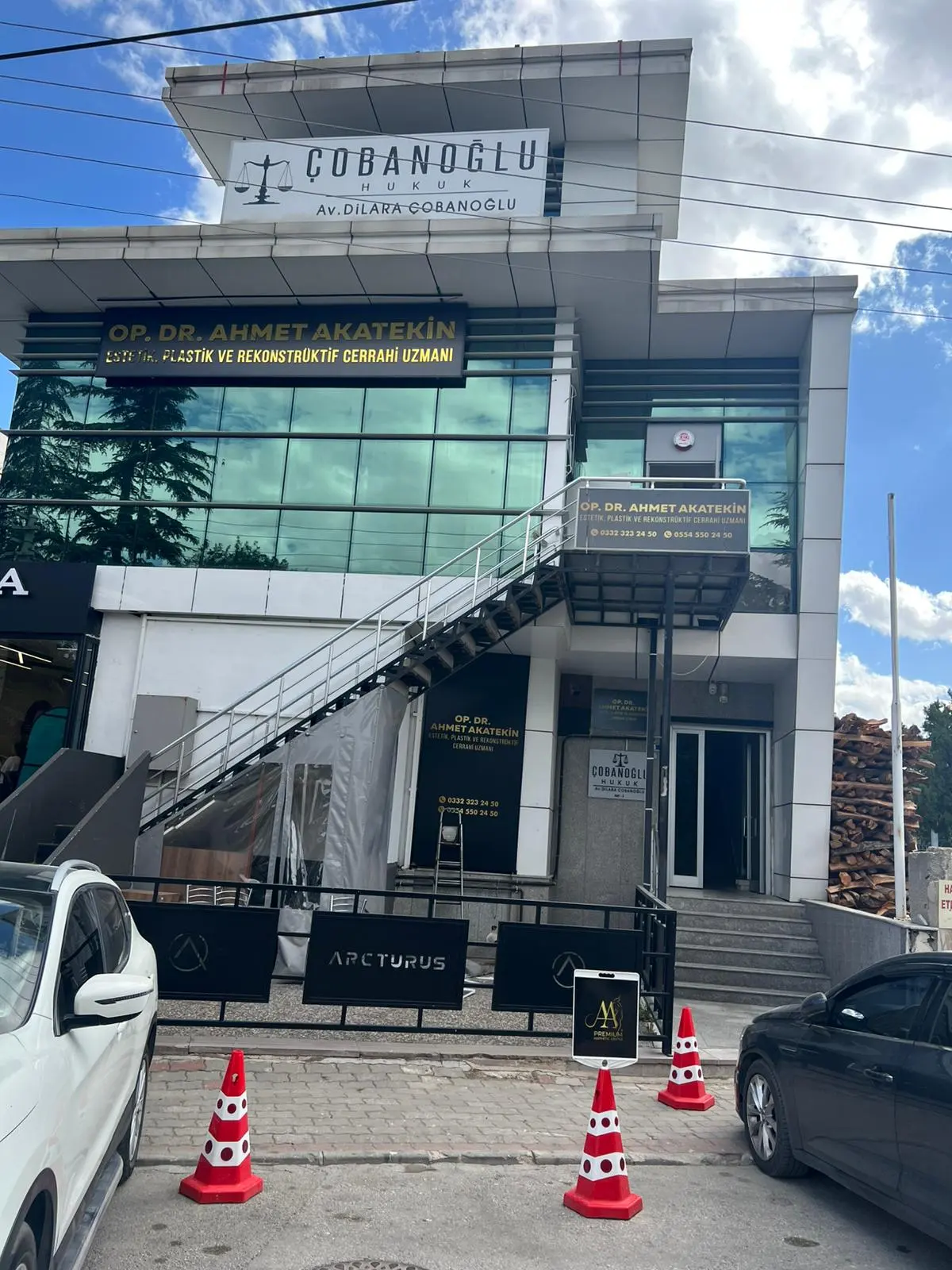 Clinic-provided photograph of Dr Ahmet Akatekin