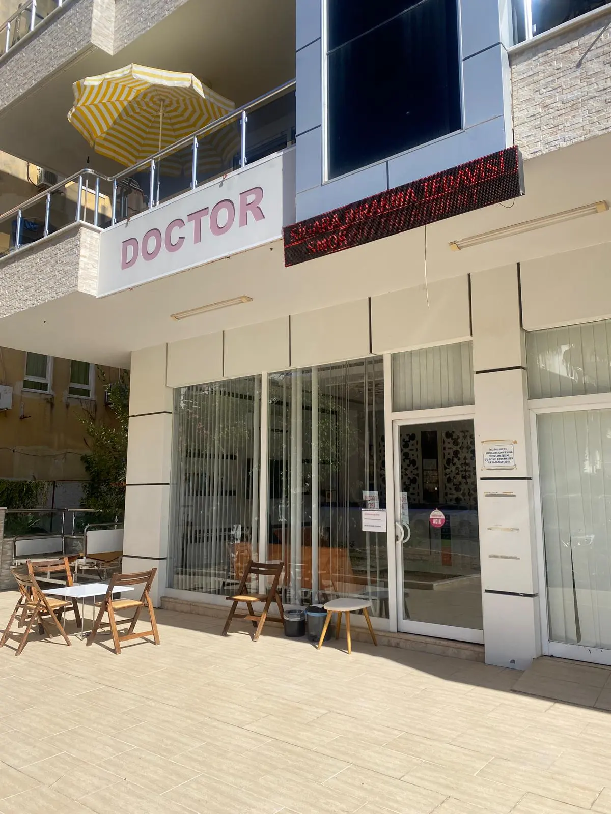 Clinic-provided photograph of Dr Recep Çelik
