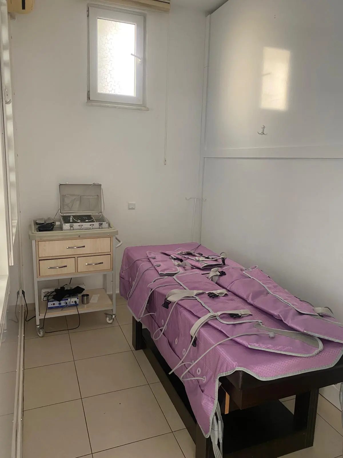 Clinic-provided photograph of Dr Recep Çelik