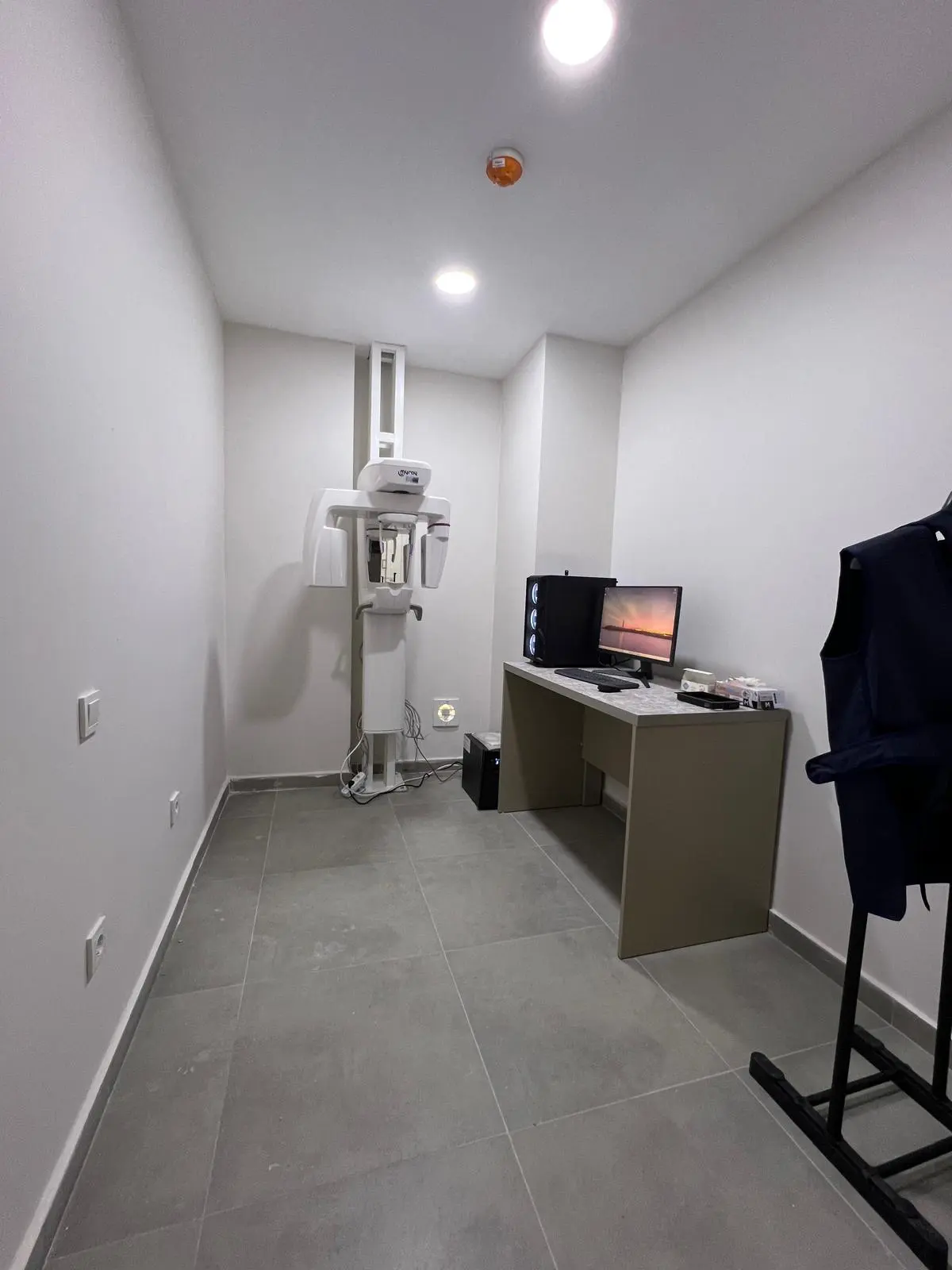 Clinic-provided photograph of Marindent Dental Clinic
