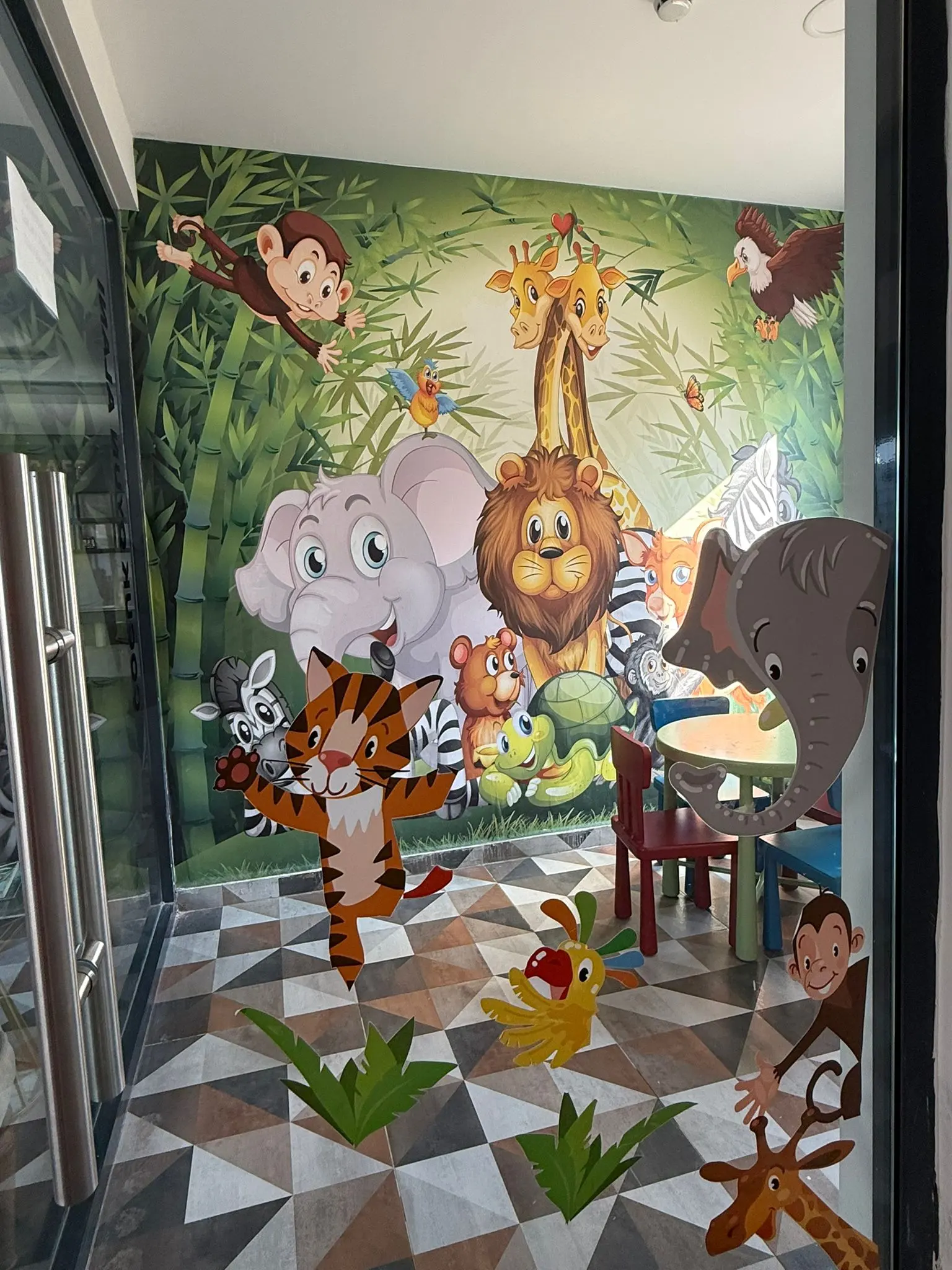 Clinic-provided photograph of Dent Hatay