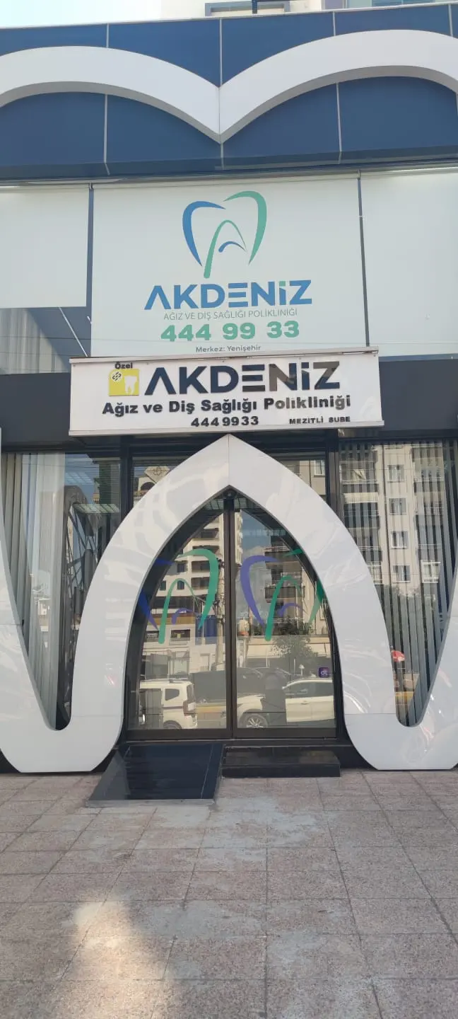 Von der Klinik bereitgestelltes Foto von Akdeniz Mezitli Zahnklinik