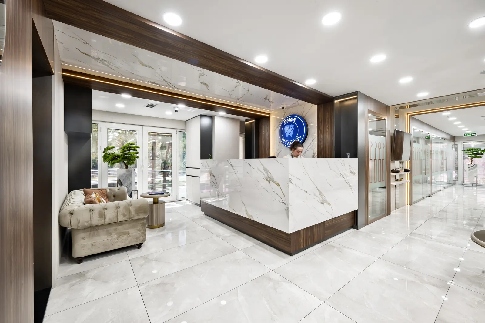 Von der Klinik bereitgestelltes Foto von Omer Istanbul Dental Clinic Turkey