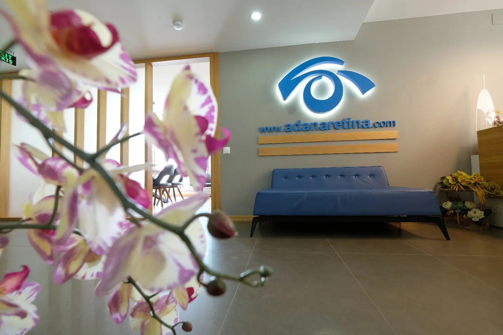Clinic-provided photograph of Dr Münevver Şenkal