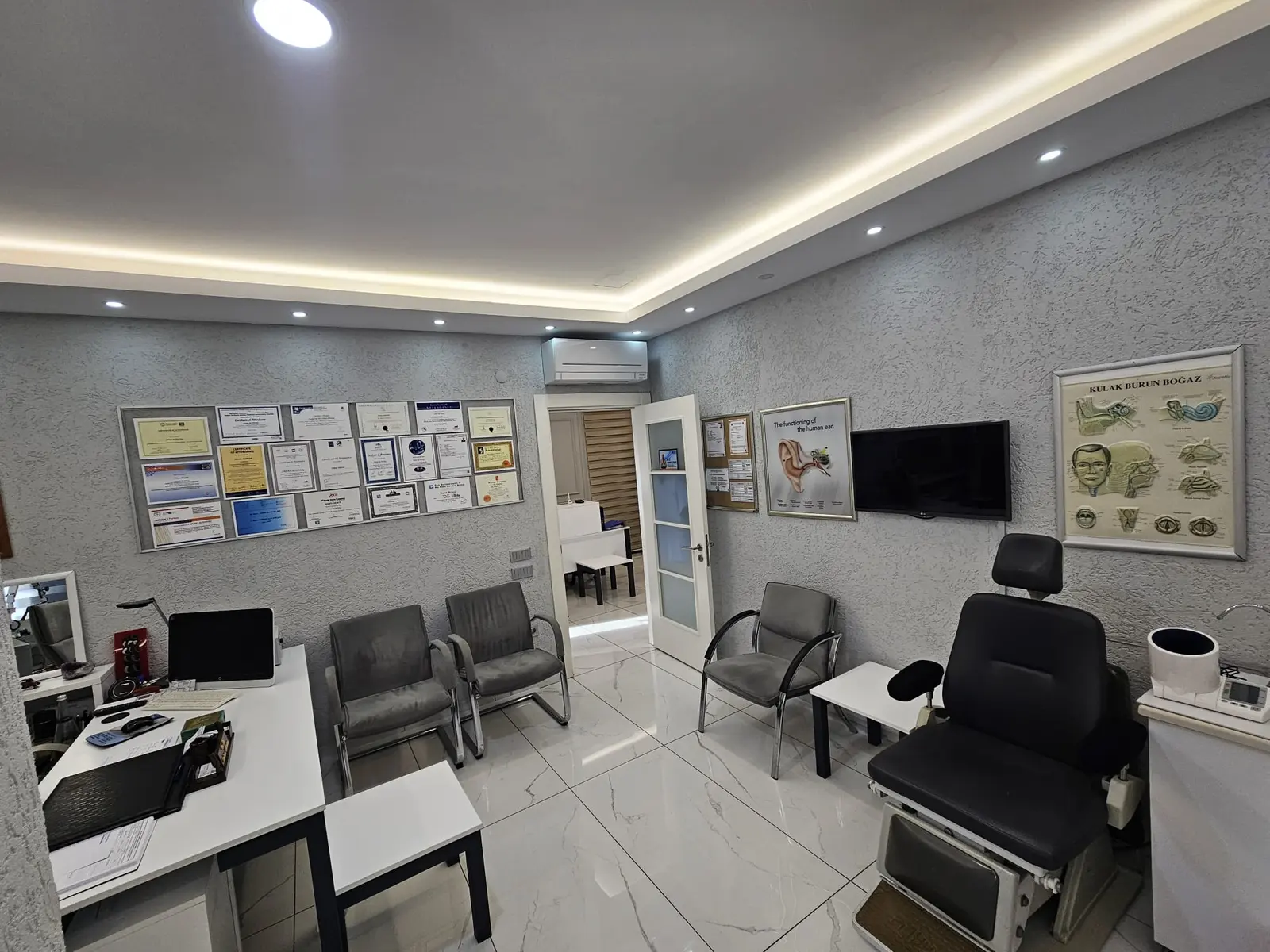 Von der Klinik bereitgestelltes Foto von Dr. Orhan Altıntaş