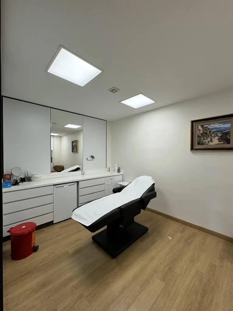 Clinic-provided photograph of Dr İpek Suher Ekin