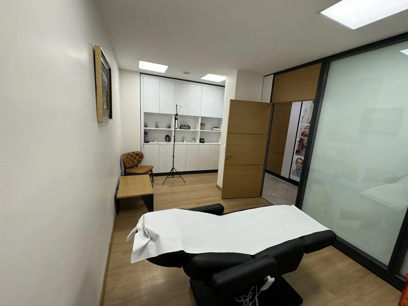 Clinic-provided photograph of Dr İpek Suher Ekin