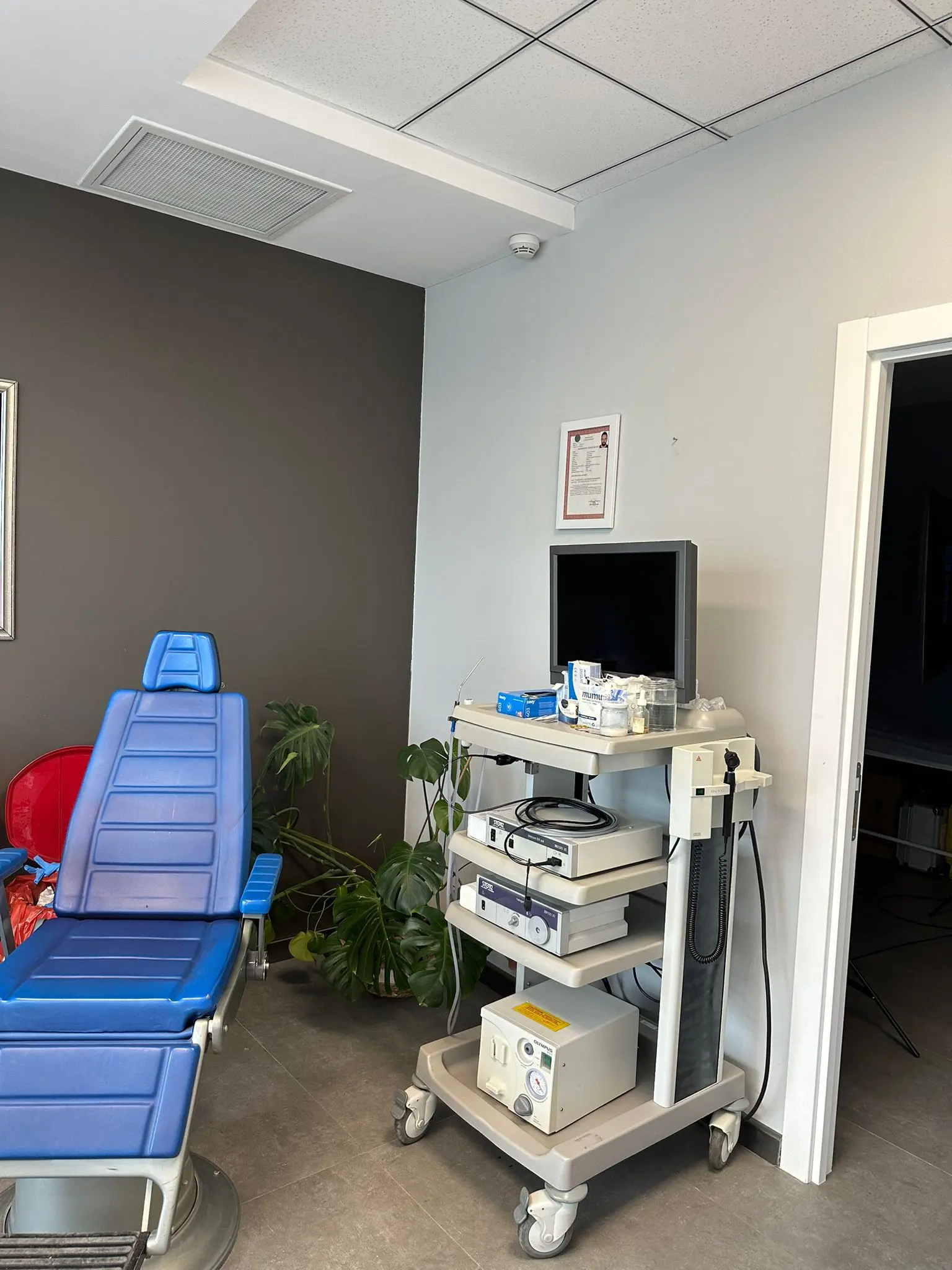Clinic-provided photograph of Dr Talip Talha Tanyeli