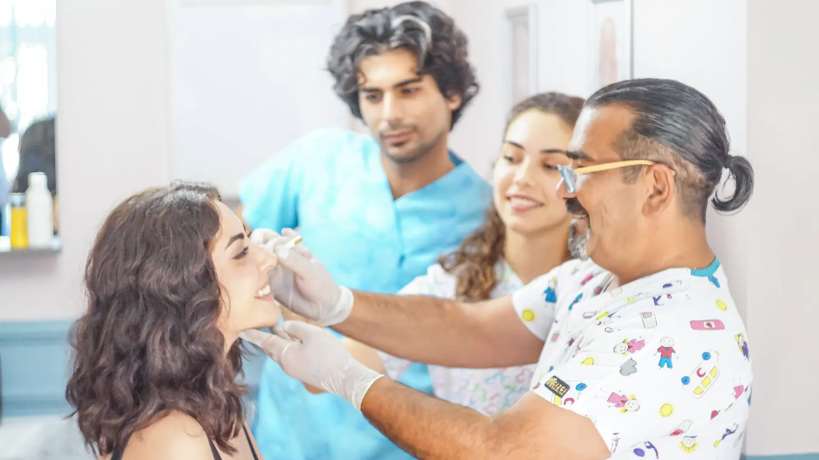 Von der Klinik bereitgestelltes Foto von Dr. Önder Kanat