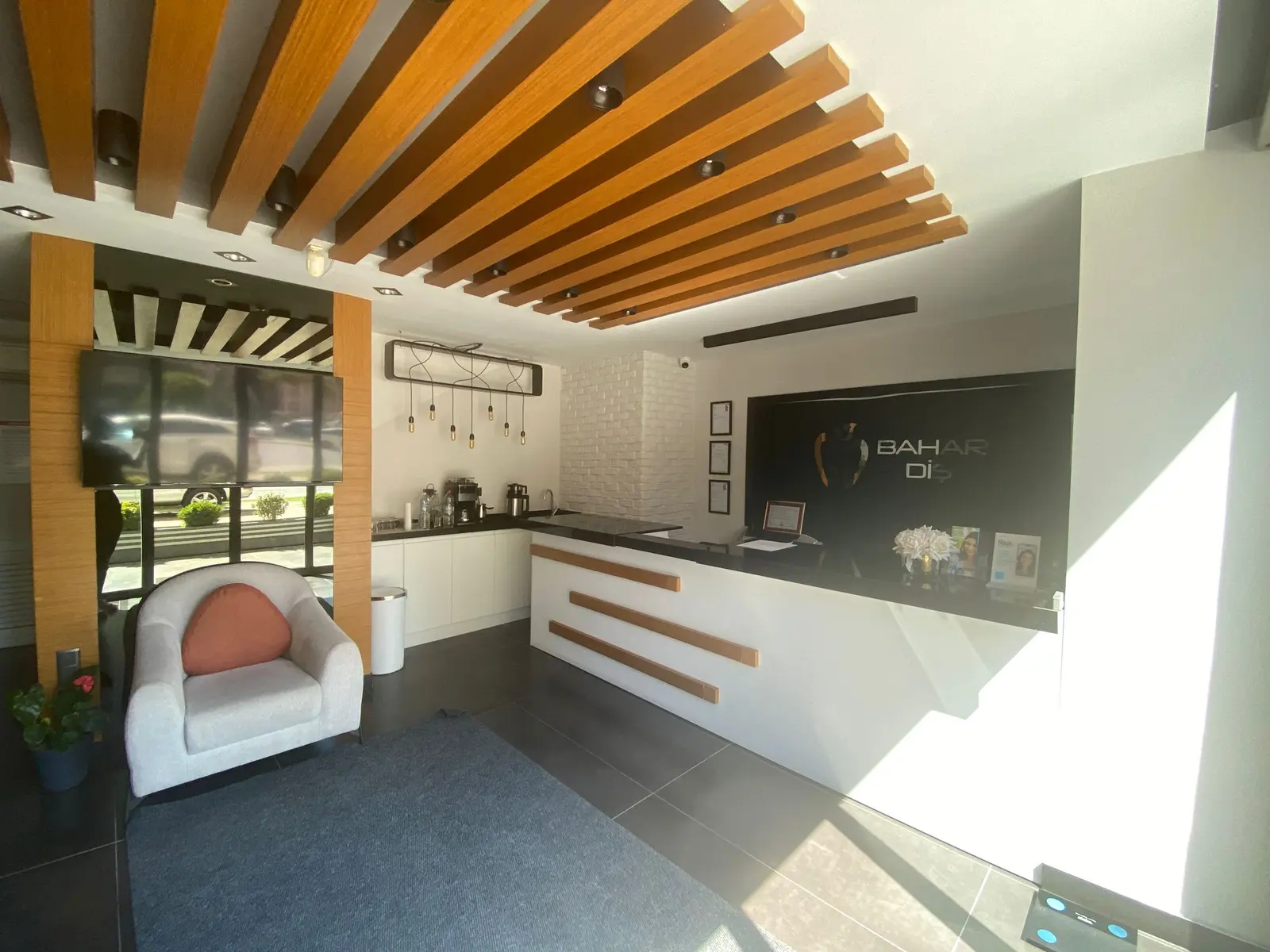 Clinic-provided photograph of Bahar Dental Clinic