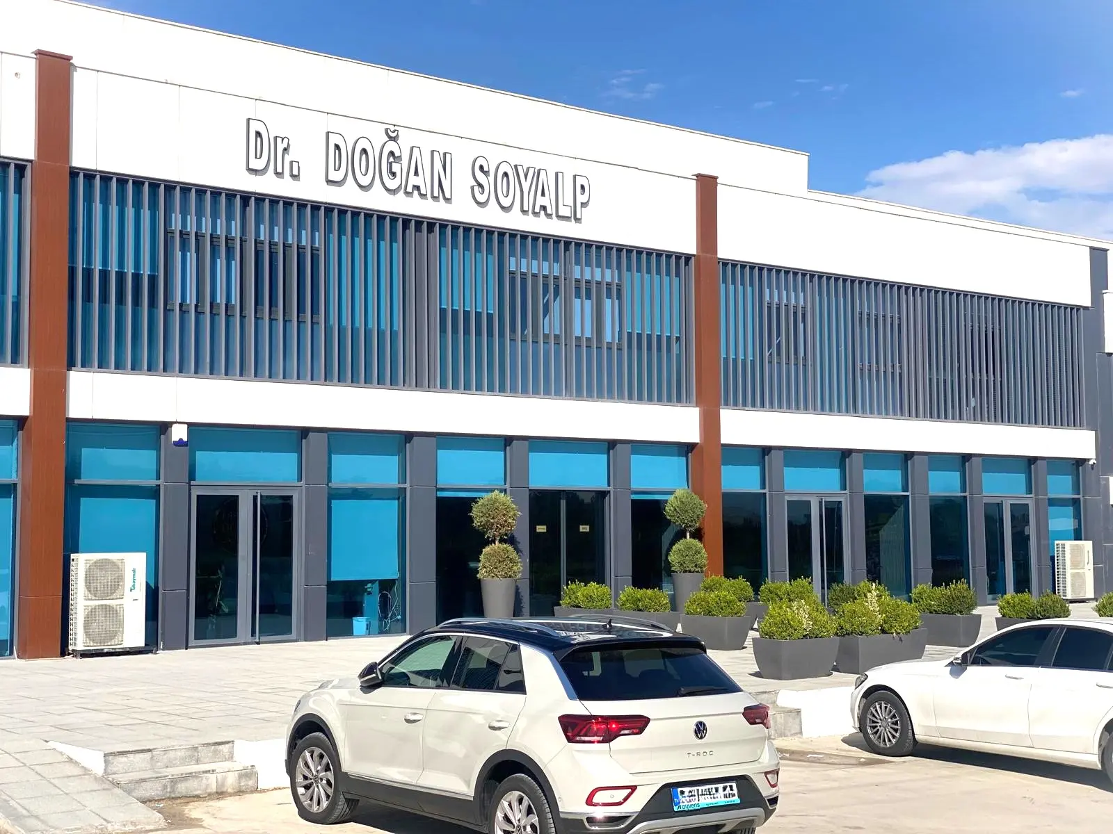 Von der Klinik bereitgestelltes Foto von Dr. Doğan Soyalp