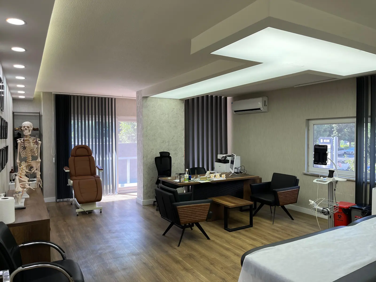 Clinic-provided photograph of Dr Çağlar Karabaş