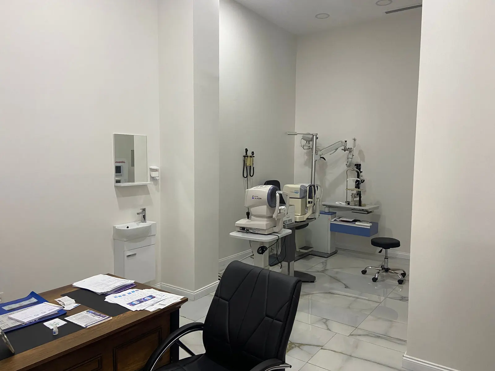 Von der Klinik bereitgestelltes Foto von Dr. Serdar Sürmeli