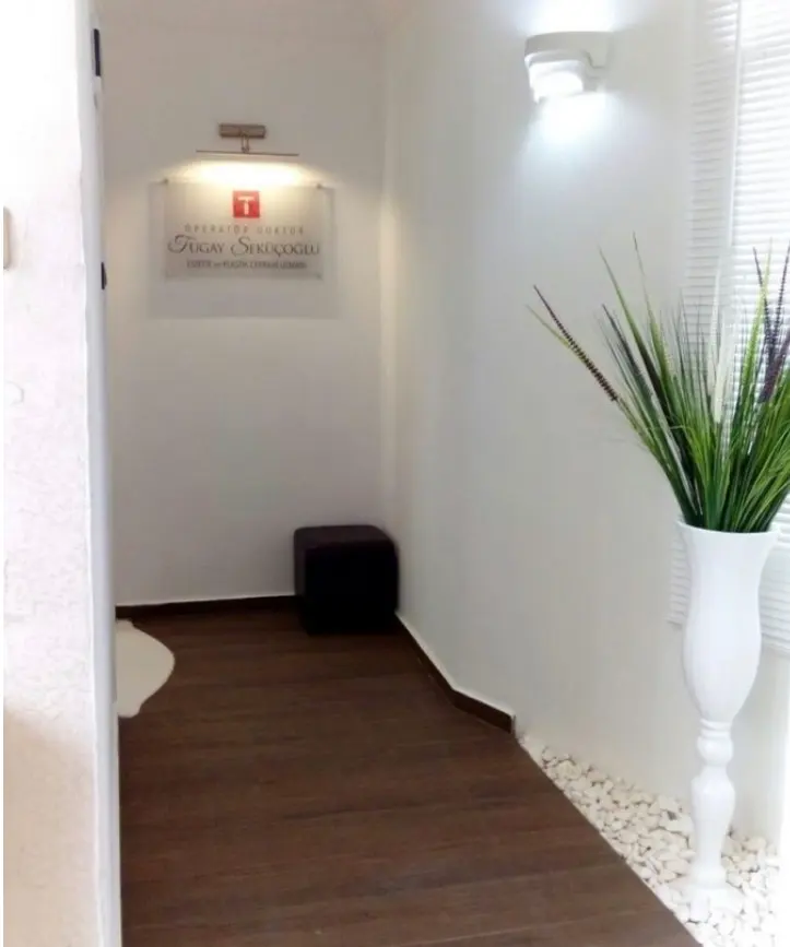 Clinic-provided photograph of Dr Lutfi Tugay Seküçoğlu