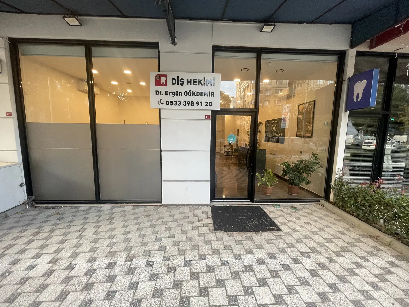 Clinic-provided photograph of Dr Ergün Gökdemir