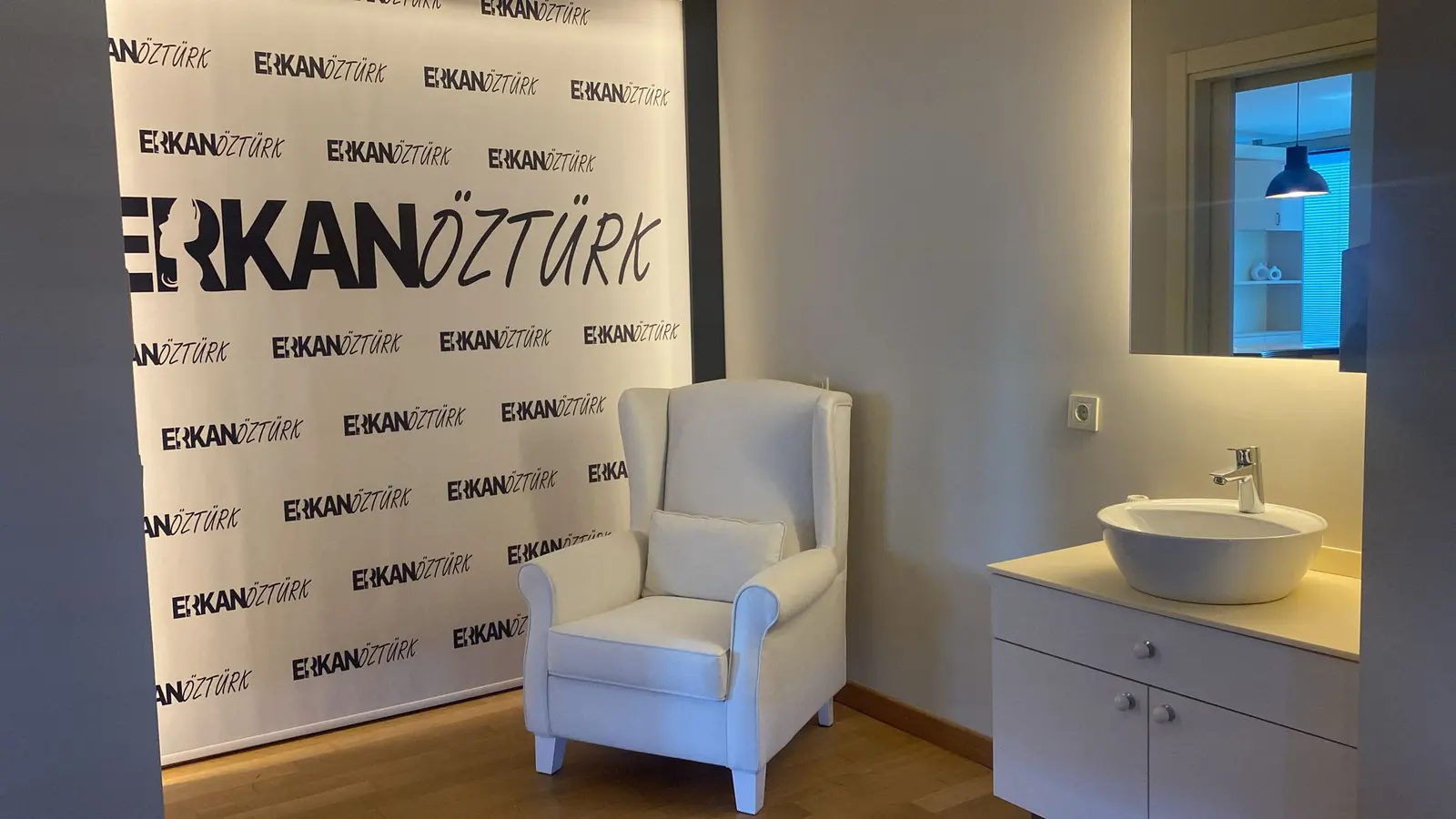 Clinic-provided photograph of Dr Erkan Öztürk