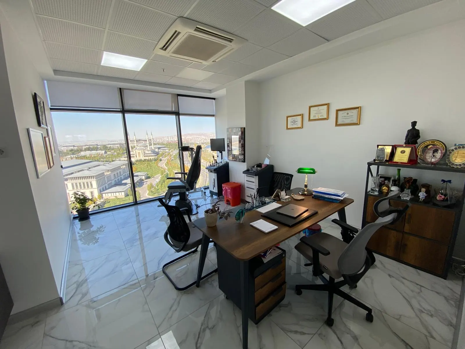 Clinic-provided photograph of Prof. Dr Selim Sermed Erbek