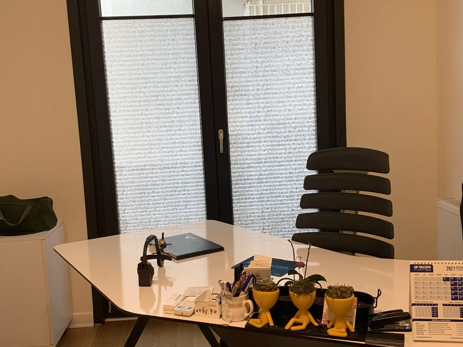 Clinic-provided photograph of Assoc. Prof. Dr Hüseyin Baki Yılmaz